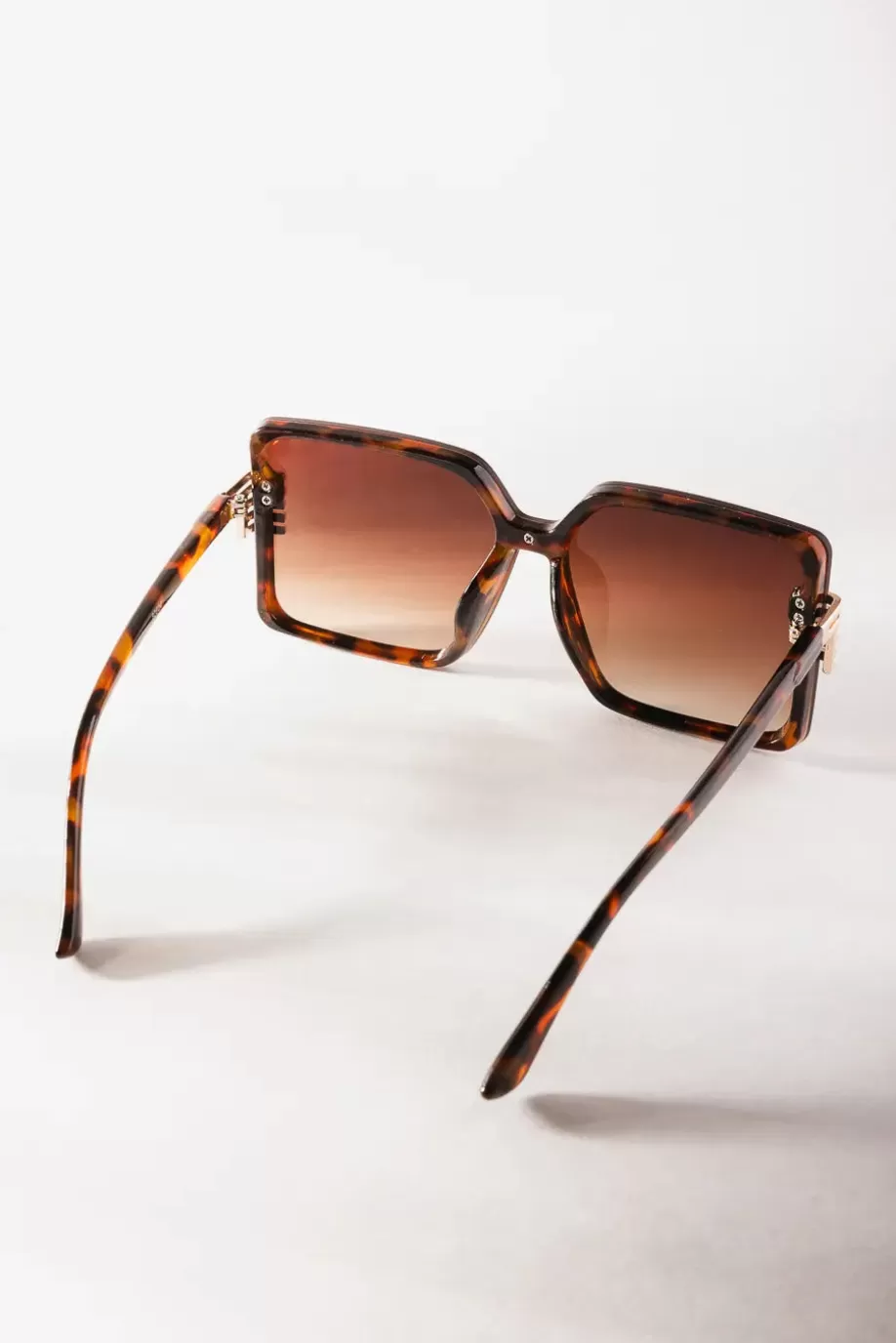 Store Bentlee Sunglasses in SUNGLASSES