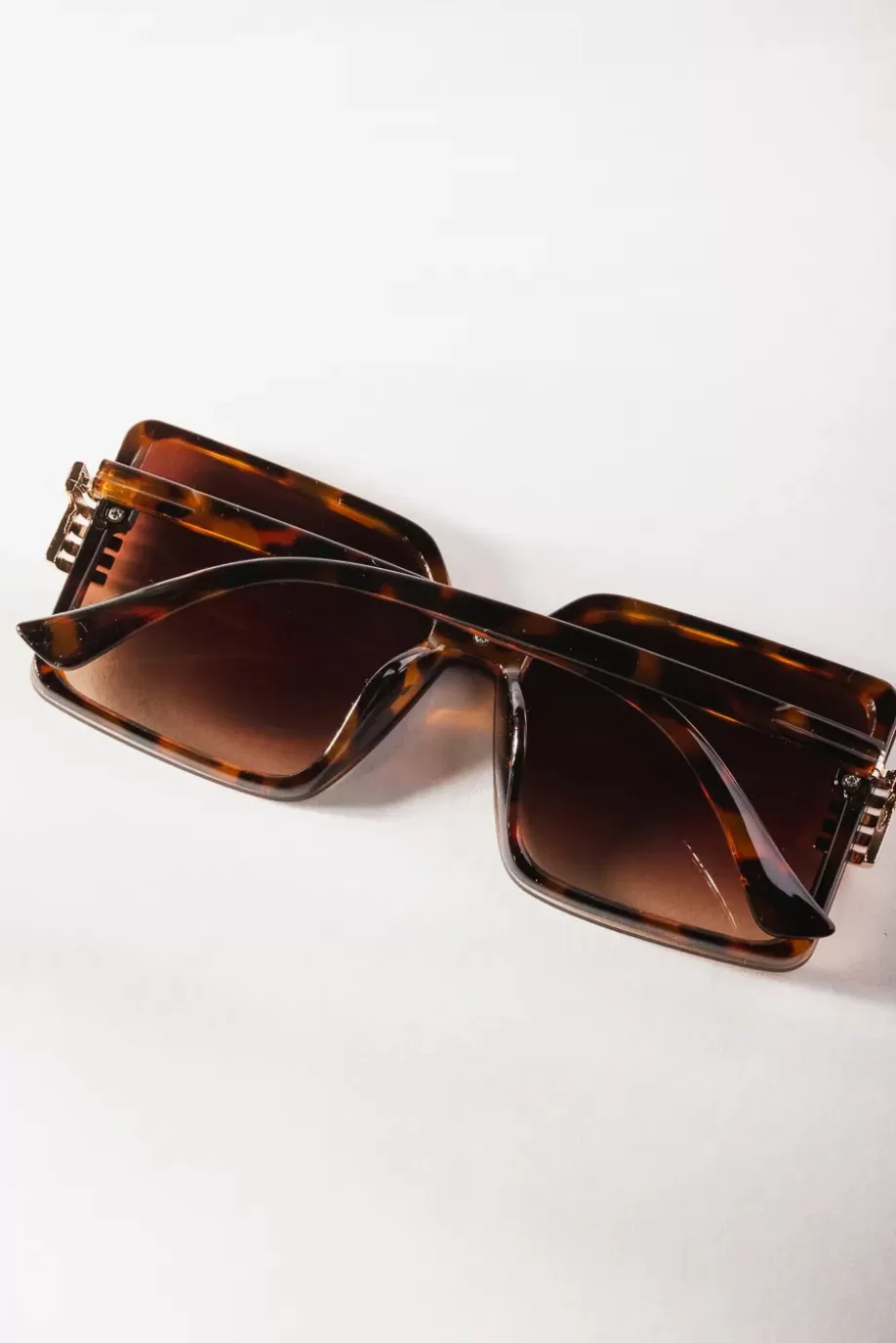 Store Bentlee Sunglasses in SUNGLASSES