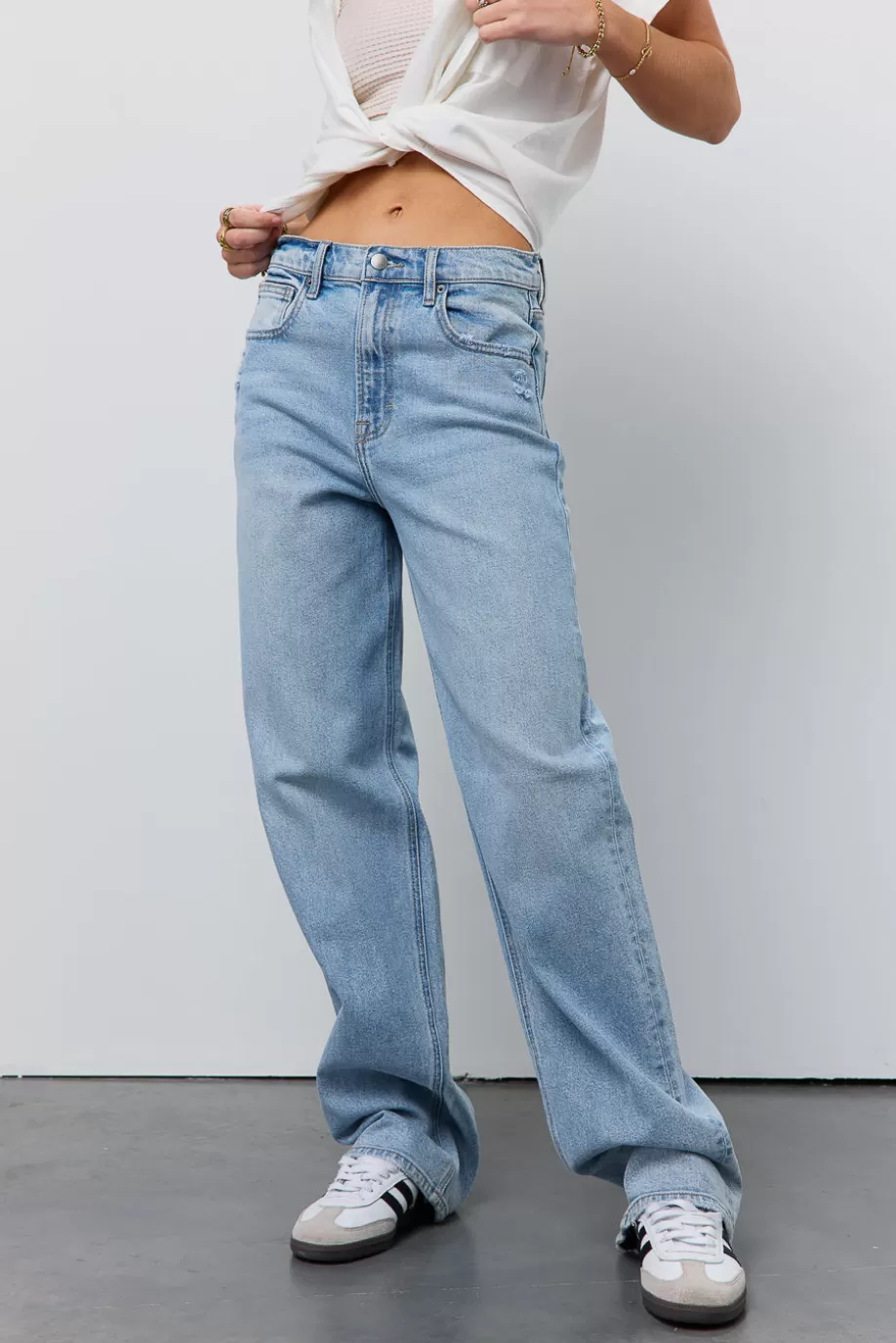 Shop Collin Dad Jeans DENIM