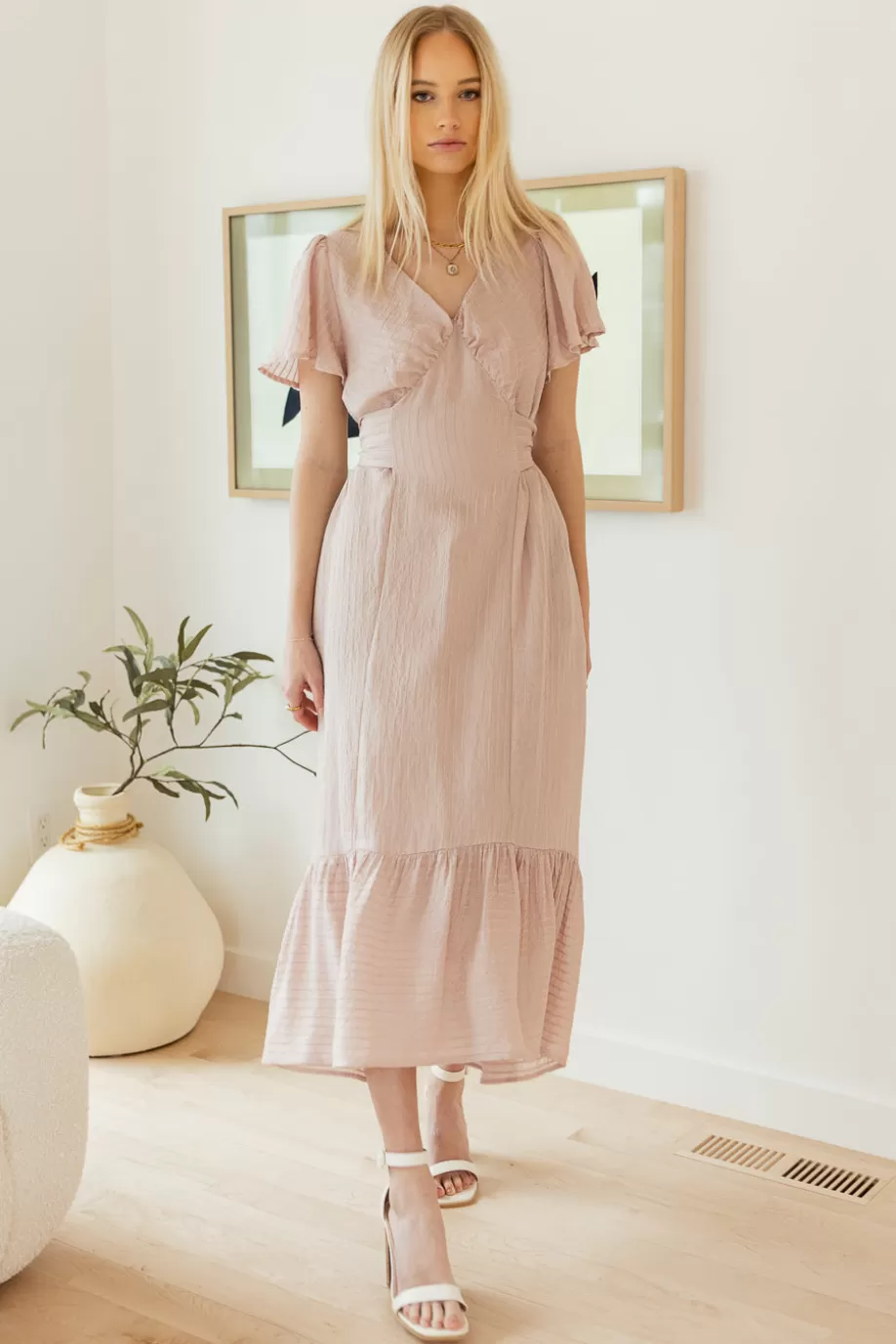 Clearance Collins Textured Midi Dress in DRESSES