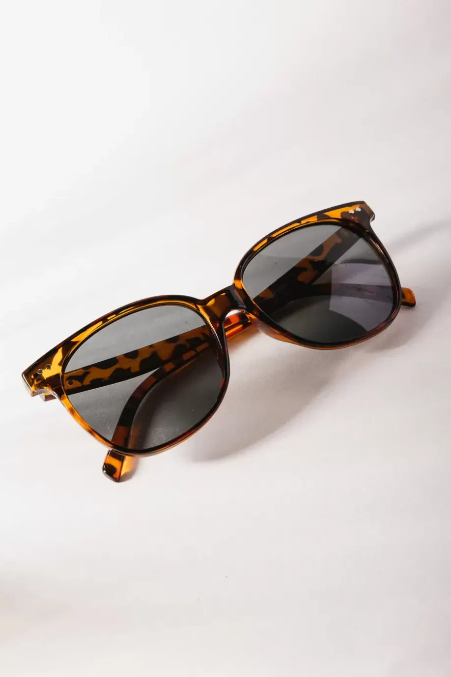 Sale Deon Sunglasses in SUNGLASSES