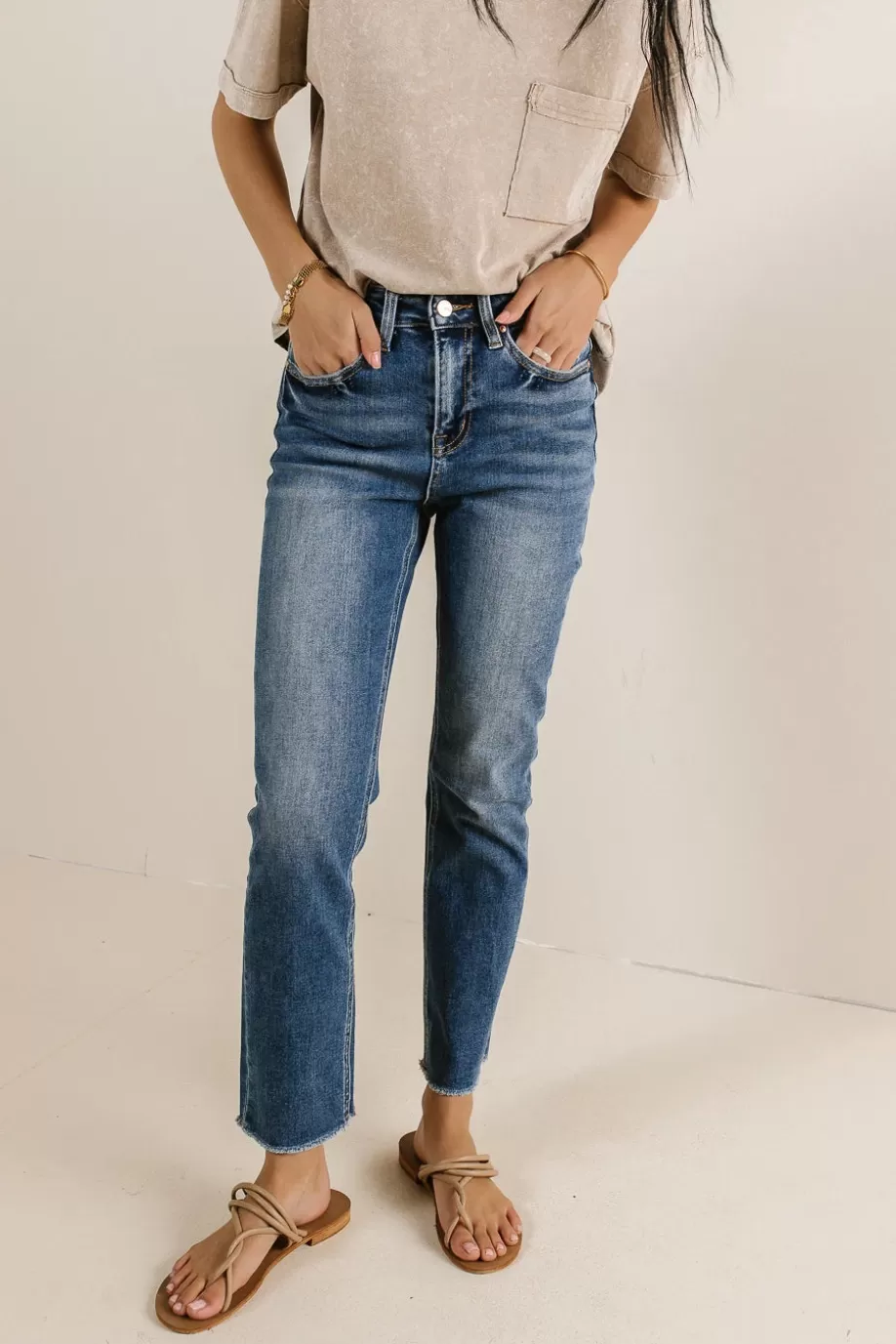 New Elowyn Straight Leg Jeans in Medium Wash DENIM