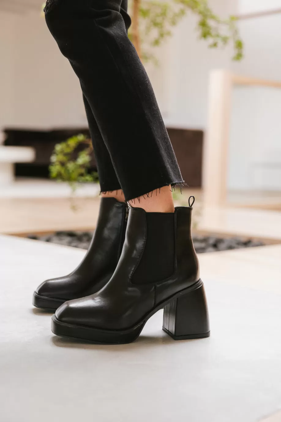 Flash Sale Fallon Heeled Boots in - FINAL SALE SHOES | SHOES