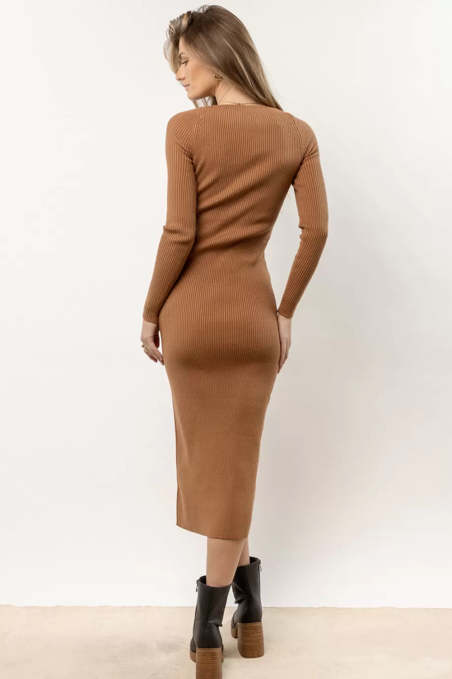 Best Jaelynn Bodycon Dress in - FINAL SALE MIDI DRESSES | DRESSES