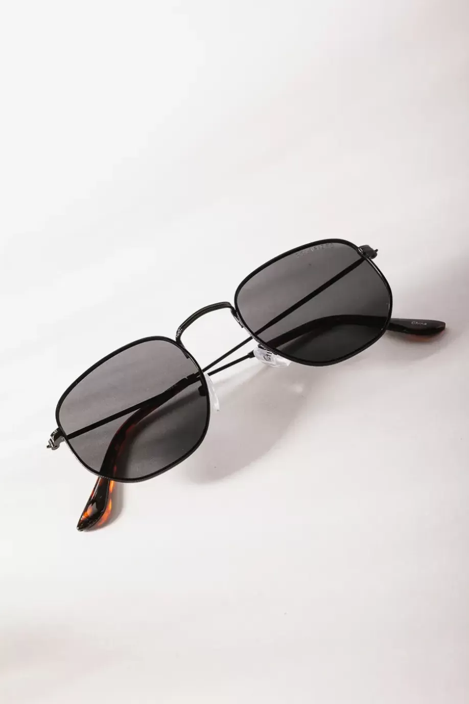 New Kasey Sunglasses in / SUNGLASSES