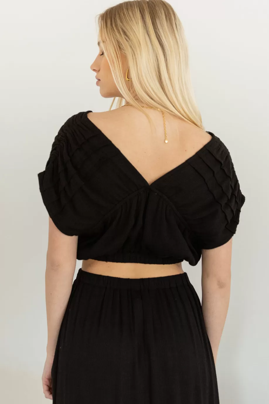 Sale Korynne Crop Top in - FINAL SALE CROPPED | BLOUSES