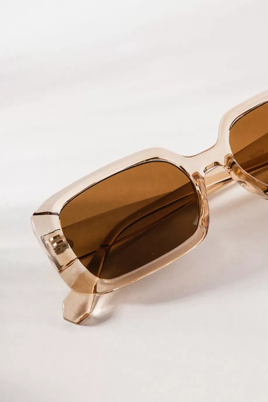 Store Lauryn Sunglasses in SUNGLASSES