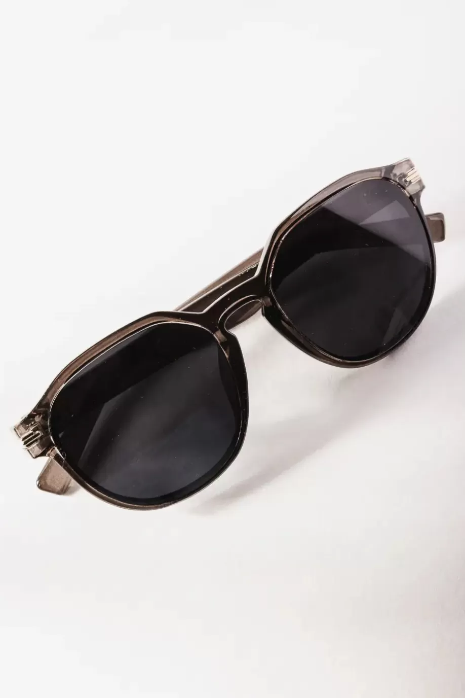 Discount Madolin Sunglasses in SUNGLASSES