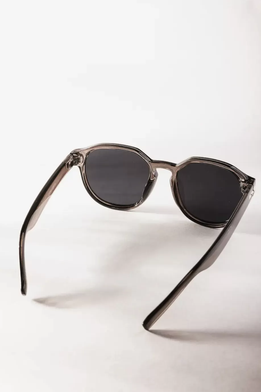 Discount Madolin Sunglasses in SUNGLASSES