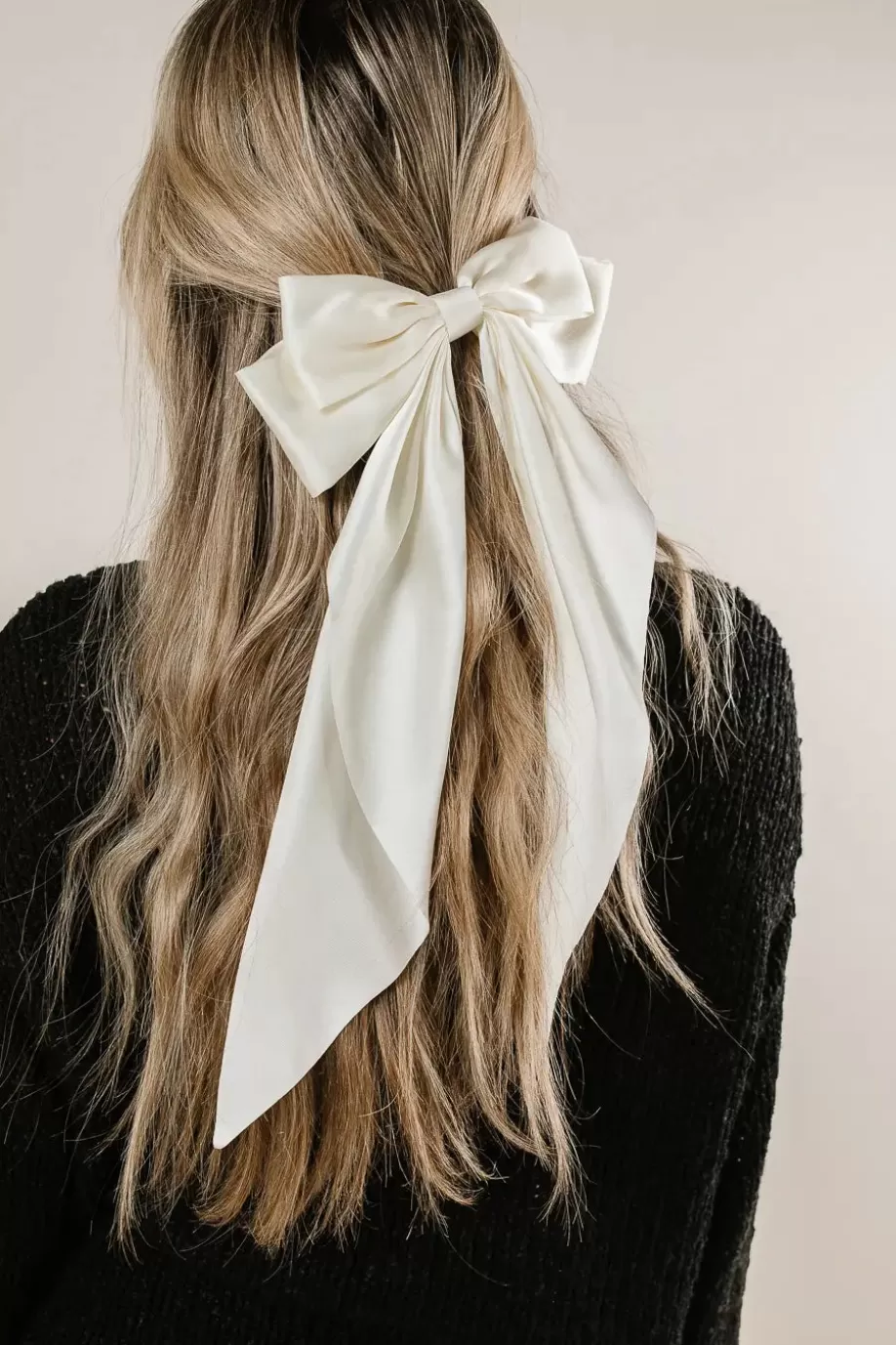 Flash Sale Oversized Bow Hair Clip in HAIR ACCESSORIES | HAIR ACCESSORIES