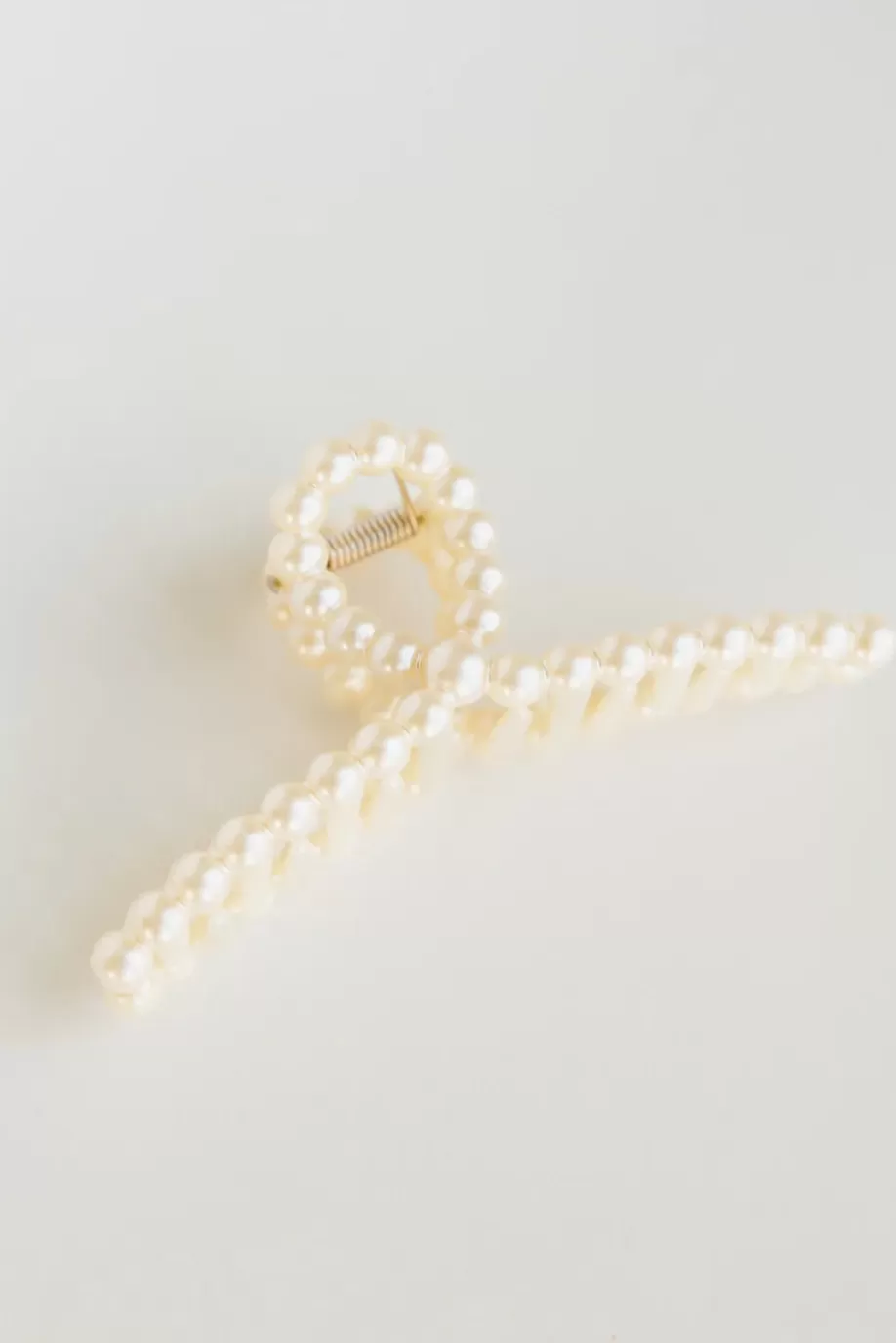 Cheap Pearl Loop Claw Clip HAIR ACCESSORIES | HAIR ACCESSORIES