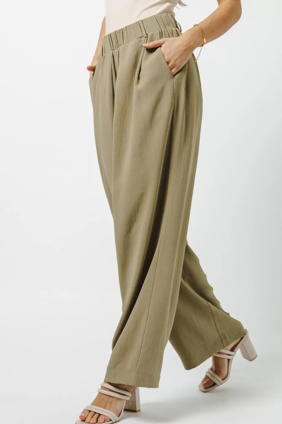 Store Reyna Pants in - FINAL SALE PANTS