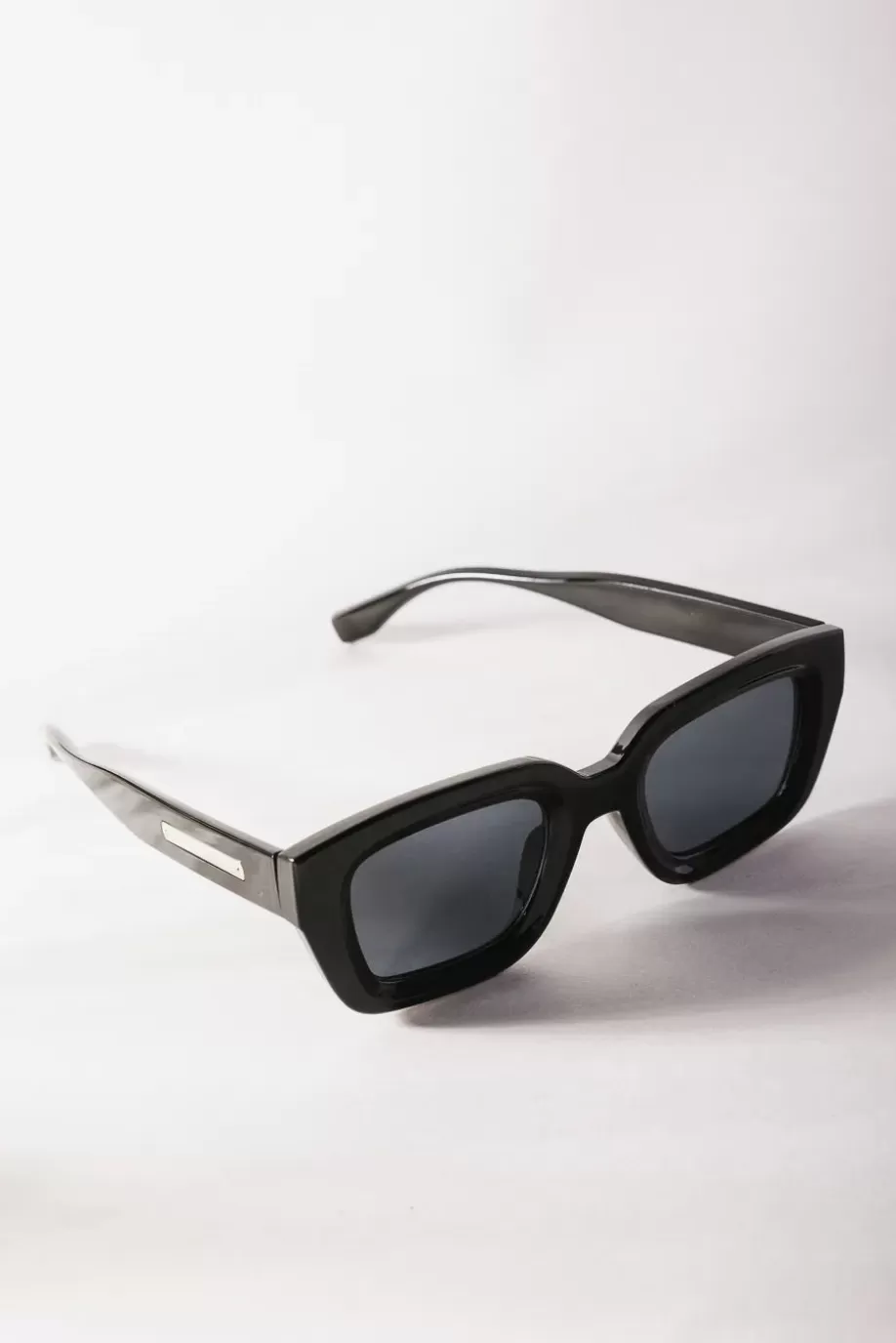 Fashion Shalee Sunglasses in SUNGLASSES