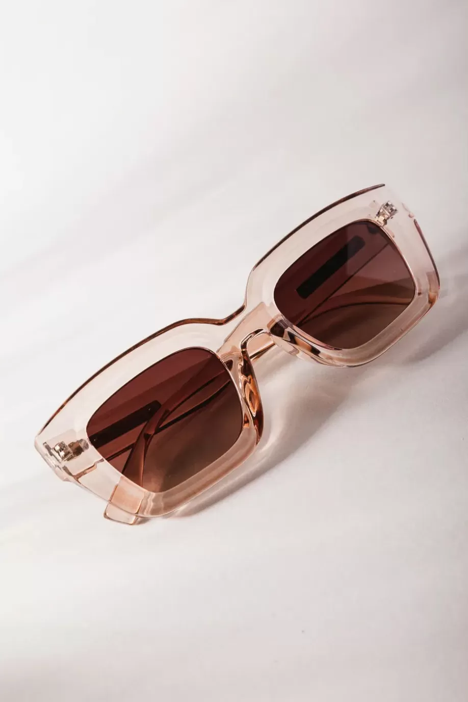 Fashion Shalee Sunglasses in SUNGLASSES