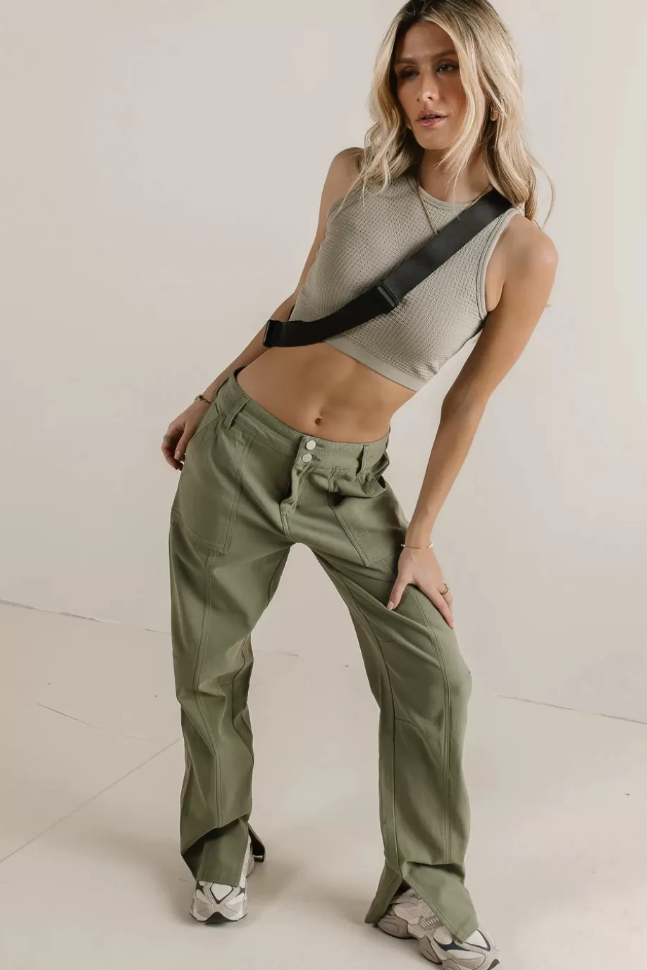 Outlet Trinity Straight Leg Pants in - FINAL SALE PANTS