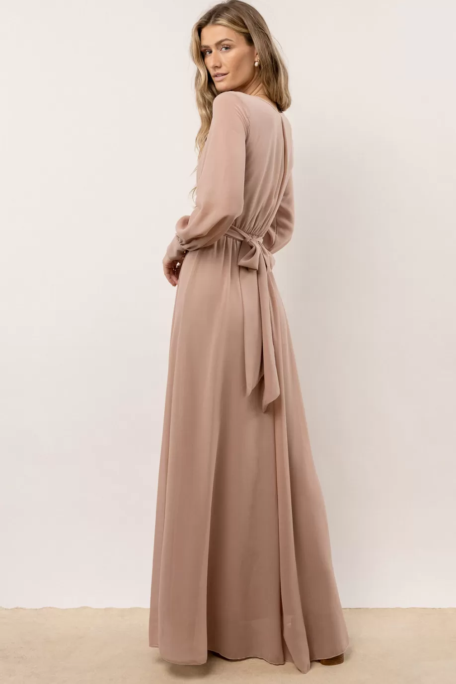 Online Veronica Maxi Dress in - FINAL SALE MAXI DRESSES | DRESSES