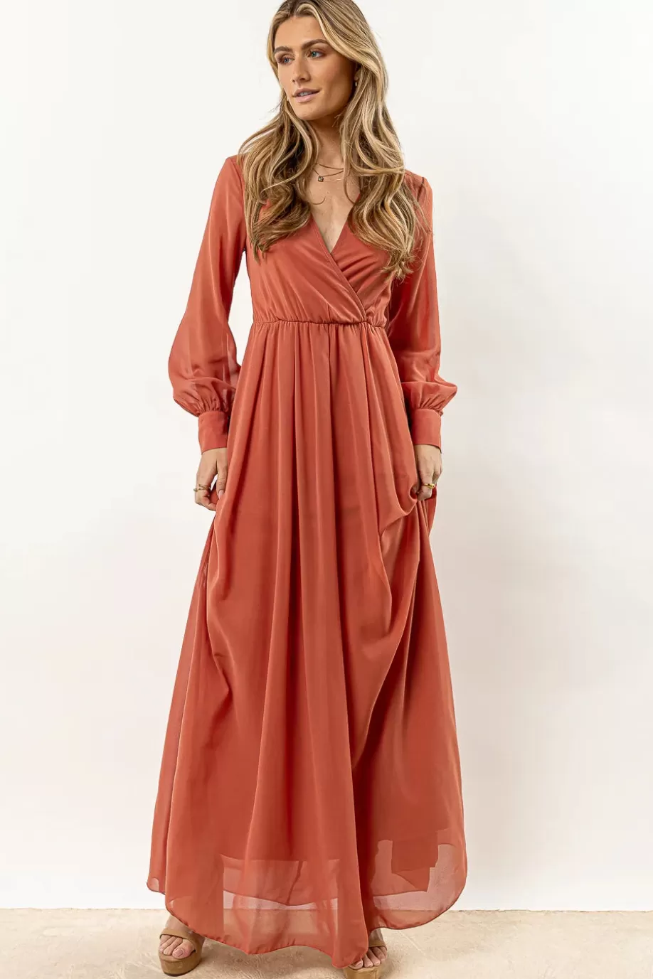 Store Veronica Maxi Dress in - FINAL SALE MAXI DRESSES | DRESSES