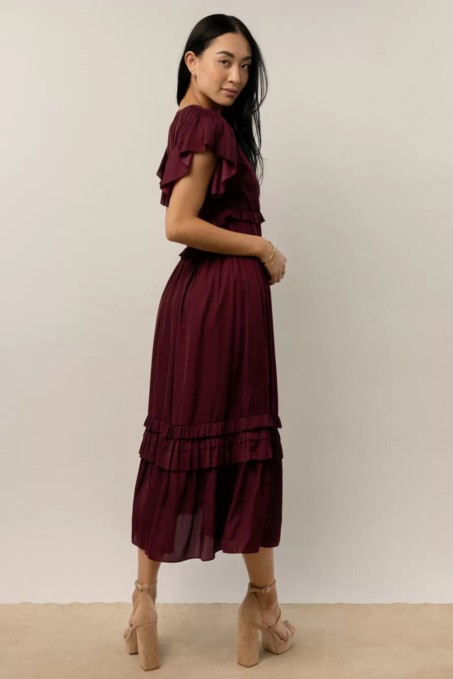 Shop Willa Ruffle Dress in MIDI DRESSES | DRESSES