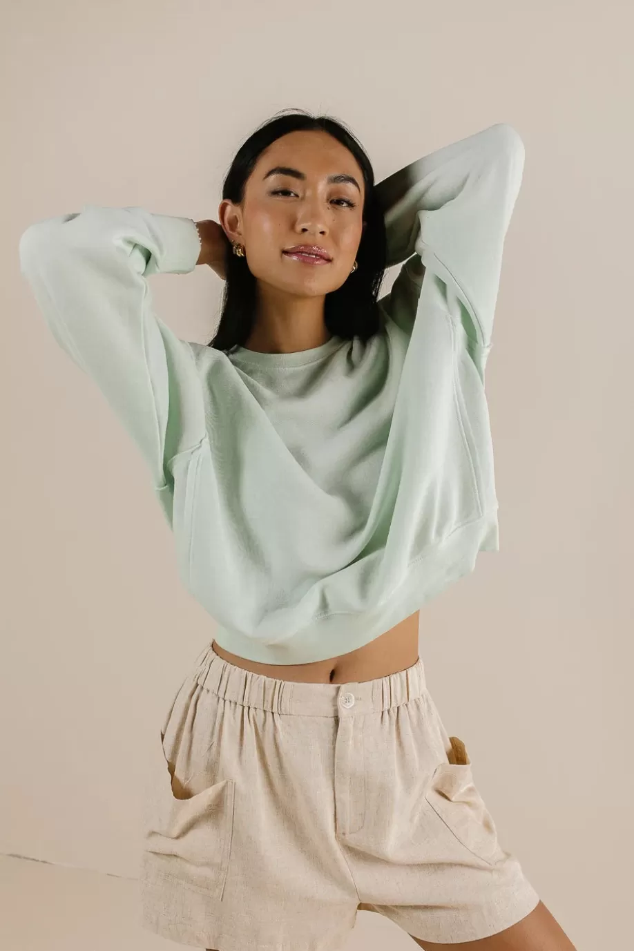 Hot Willow Sweatshirt in SWEATERS | SWEATERS